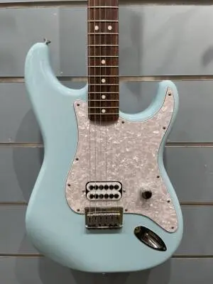 Store Special Product - Fender - Tom Delonge Strat